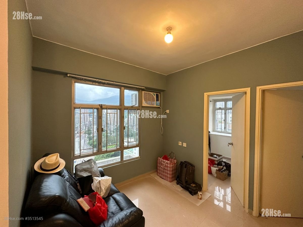 Fortune Plaza Rental 342 ft²