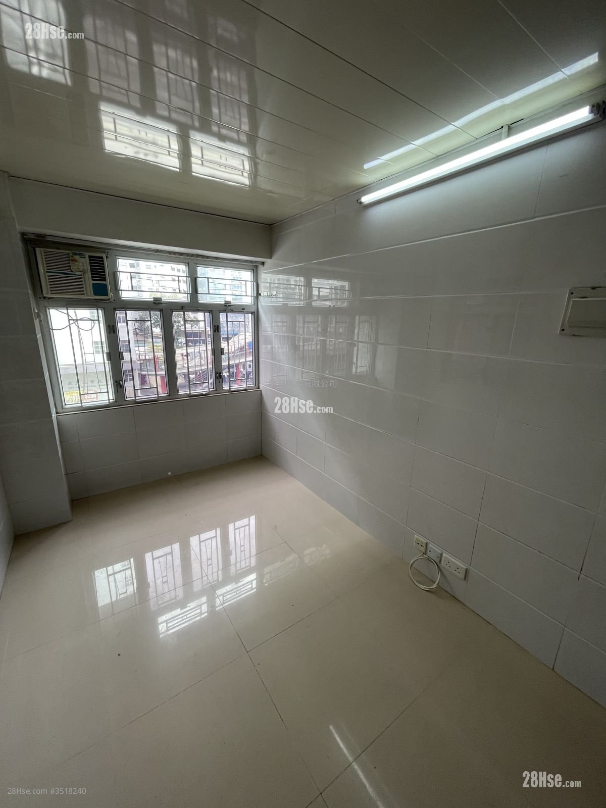Tak Cheong Building Rental 1 Bathroom 140 ft²