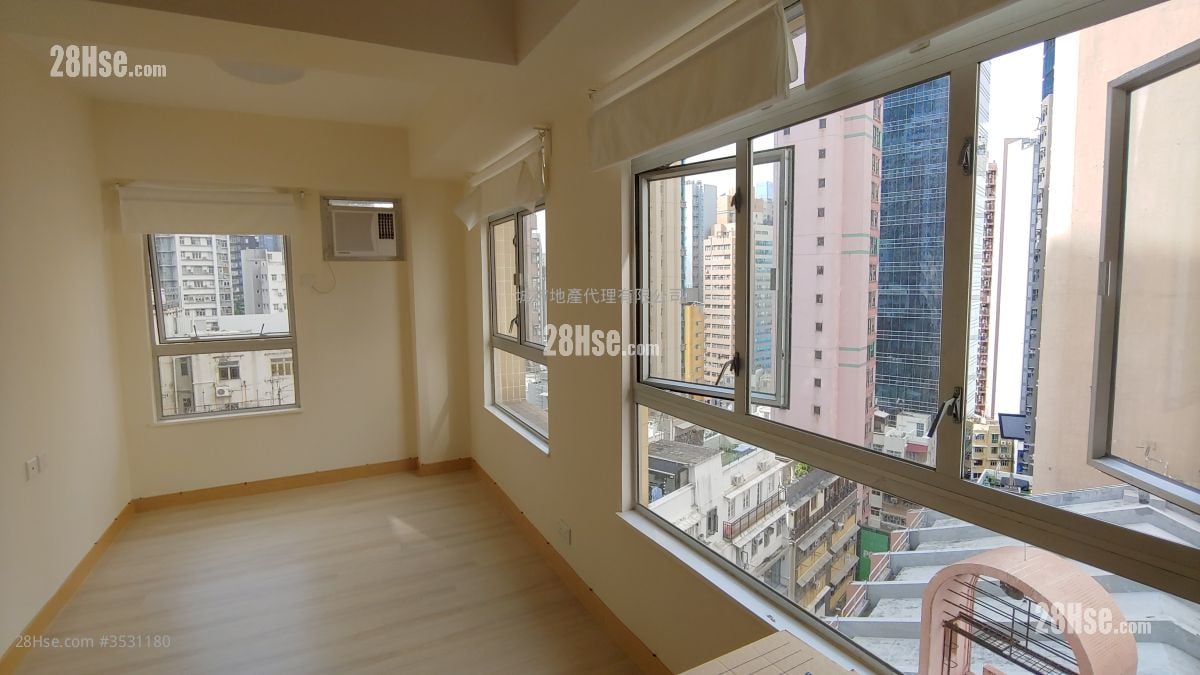 The Elgin Rental 1 Bedroom , 1 Bathroom 430 ft²