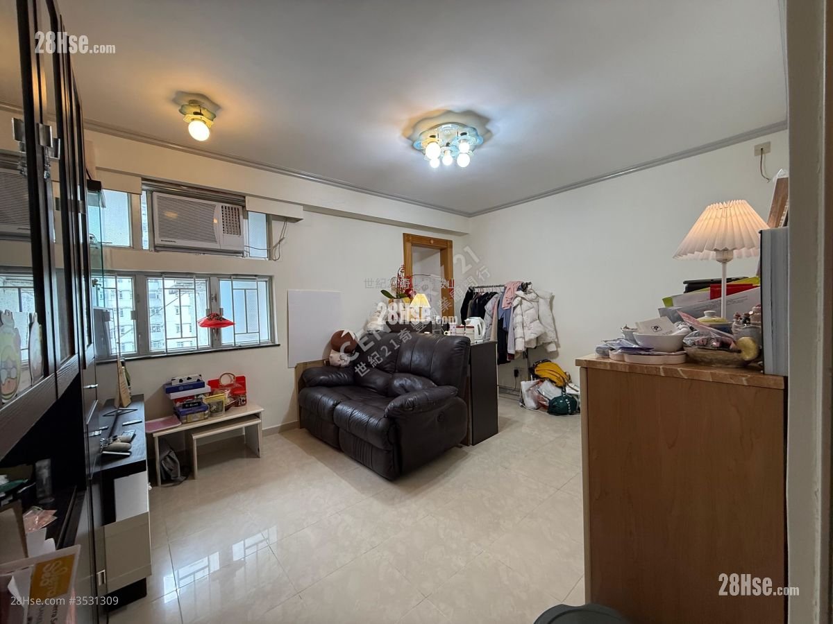 Chevalier Garden Sell 2 Bedrooms , 1 Bathroom 479 ft²