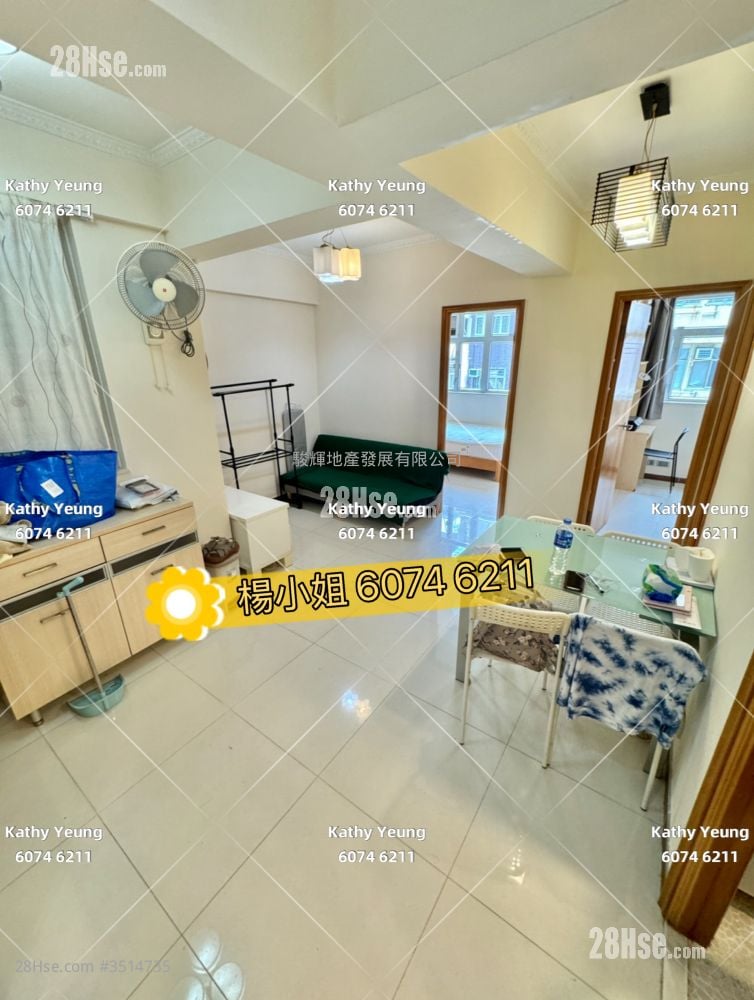 Yee Fai Building Rental 3 Bedrooms , 2 Bathrooms 180 ft²
