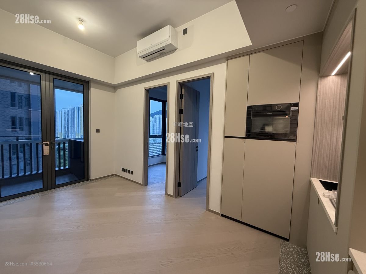 Bondlane Rental 2 Bedrooms , 1 Bathroom 365 ft²