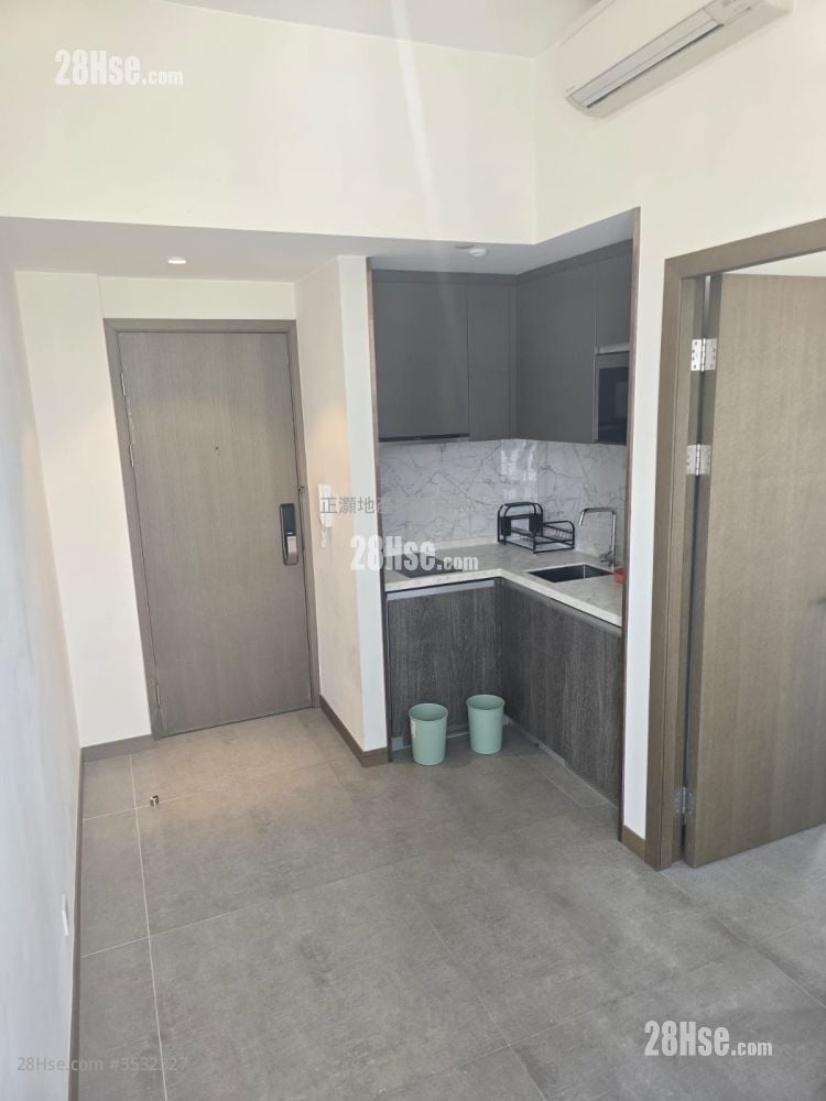 Ava55 Sell 1 Bedroom , 1 Bathroom 230 ft²