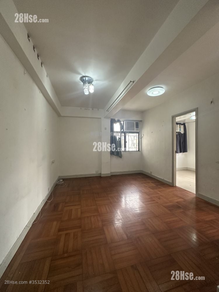 On Wo Gardens Sell 3 Bedrooms , 1 Bathroom 409 ft²