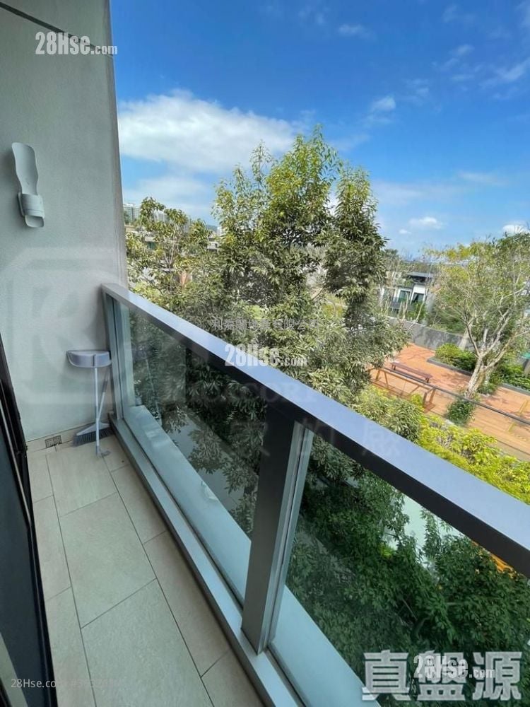 Park Hillcrest Rental 598 ft²