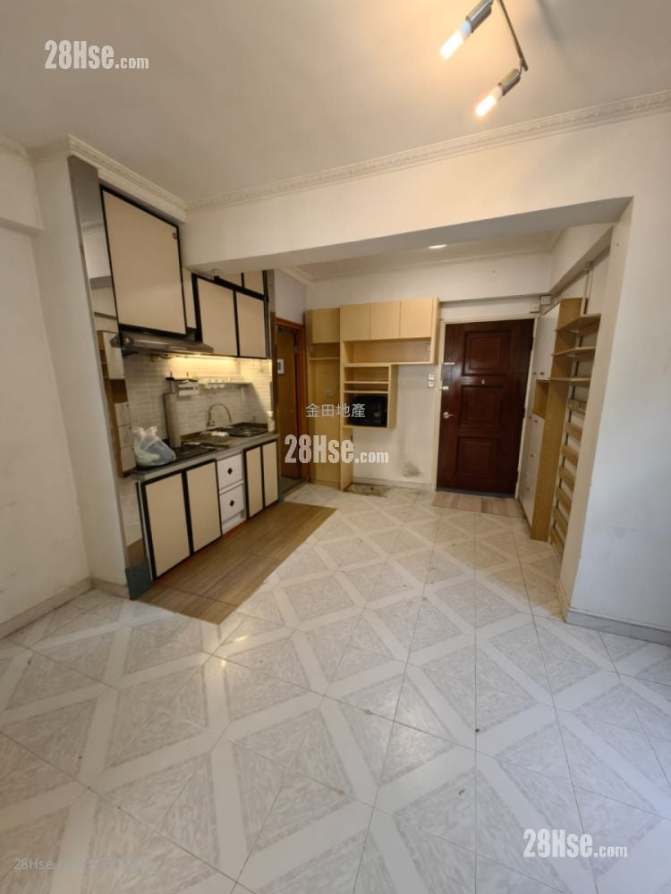 Wing Tak Mansion Sell 2 Bedrooms , 1 Bathroom 379 ft²