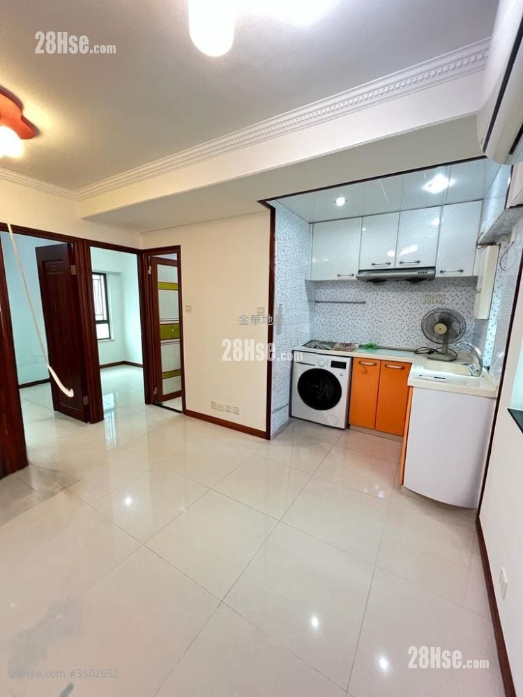Green View Court Rental 2 Bedrooms , 1 Bathroom 329 ft²