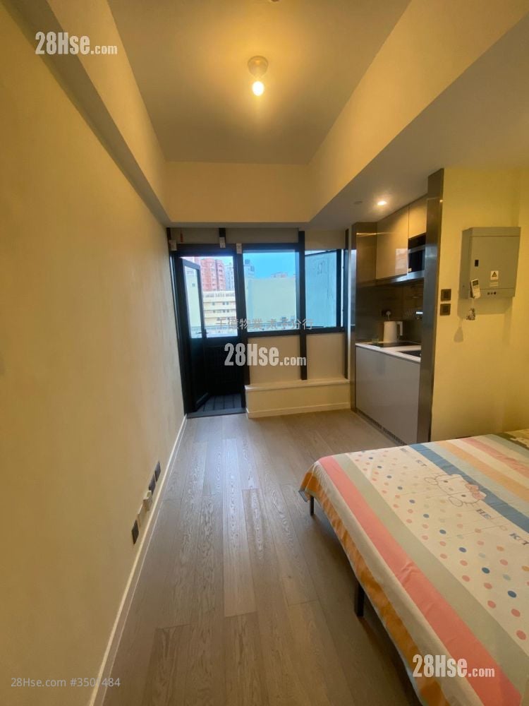 Enchantee Rental Studio , 1 Bathroom 169 ft²