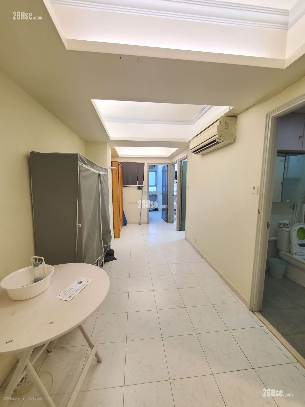 Yip Cheong Building Rental 3 Bedrooms , 1 Bathroom 520 ft²