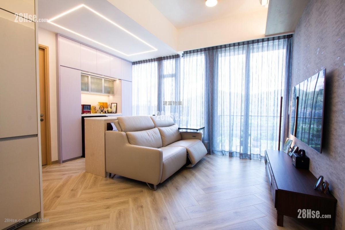 Crescent Green Sell 2 Bedrooms , 2 Bathrooms 657 ft²