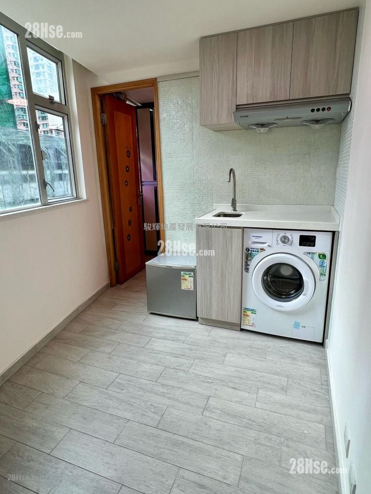 Lee Fung Building Rental 1 Bedroom , 1 Bathroom 200 ft²