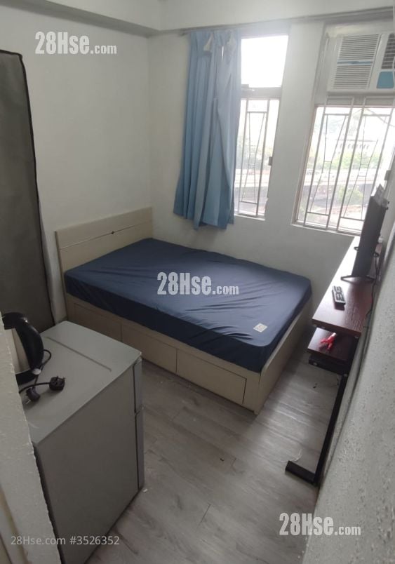 Honour House Rental 140 ft²