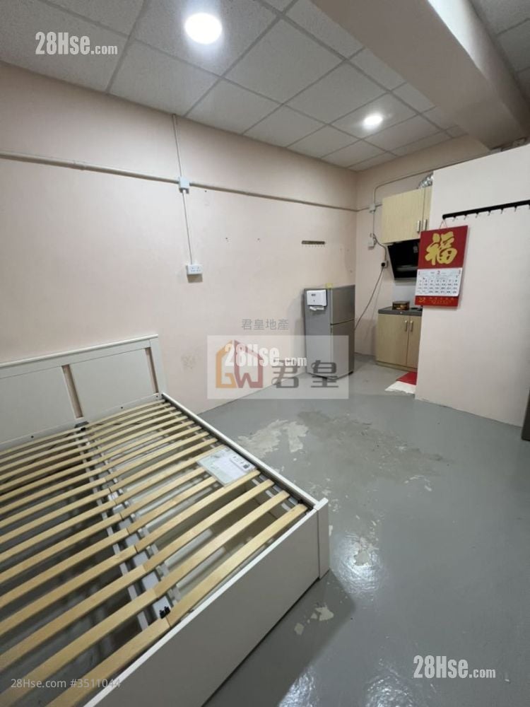 16-18A Boundary Street Rental Studio , 1 Bathroom 160 ft²