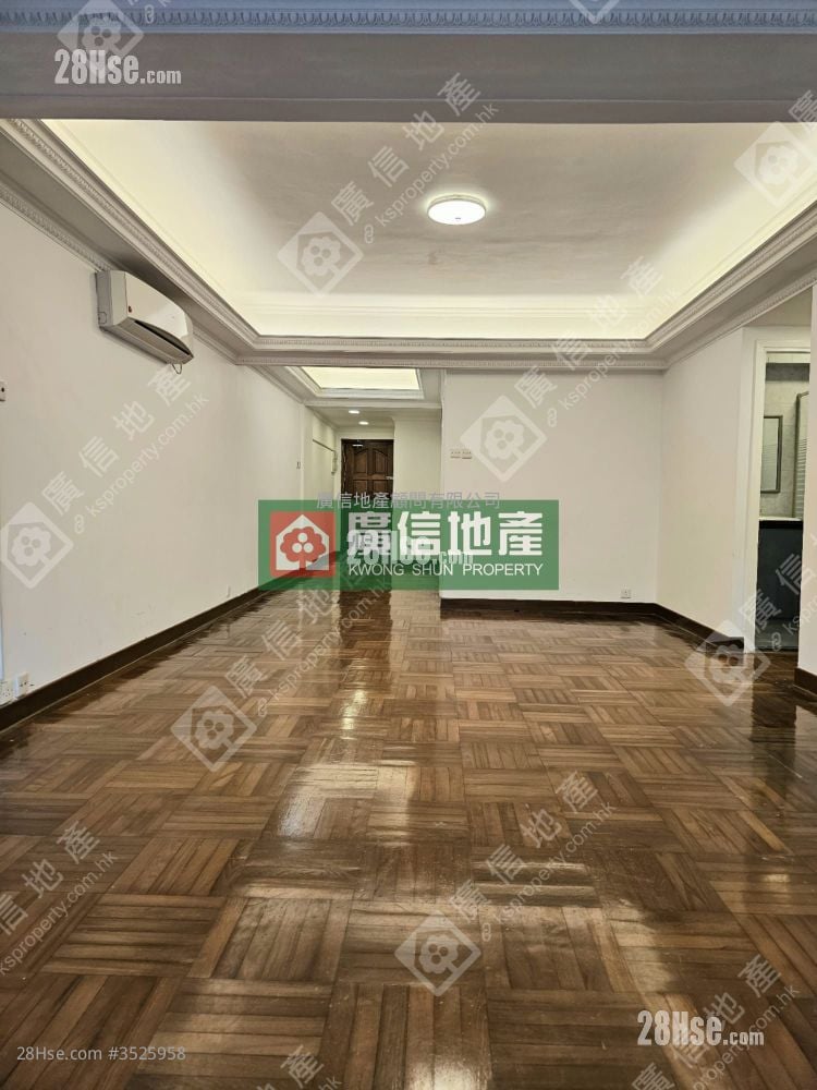 La Belle Mansion Rental 3 Bedrooms , 2 Bathrooms 1,184 ft²