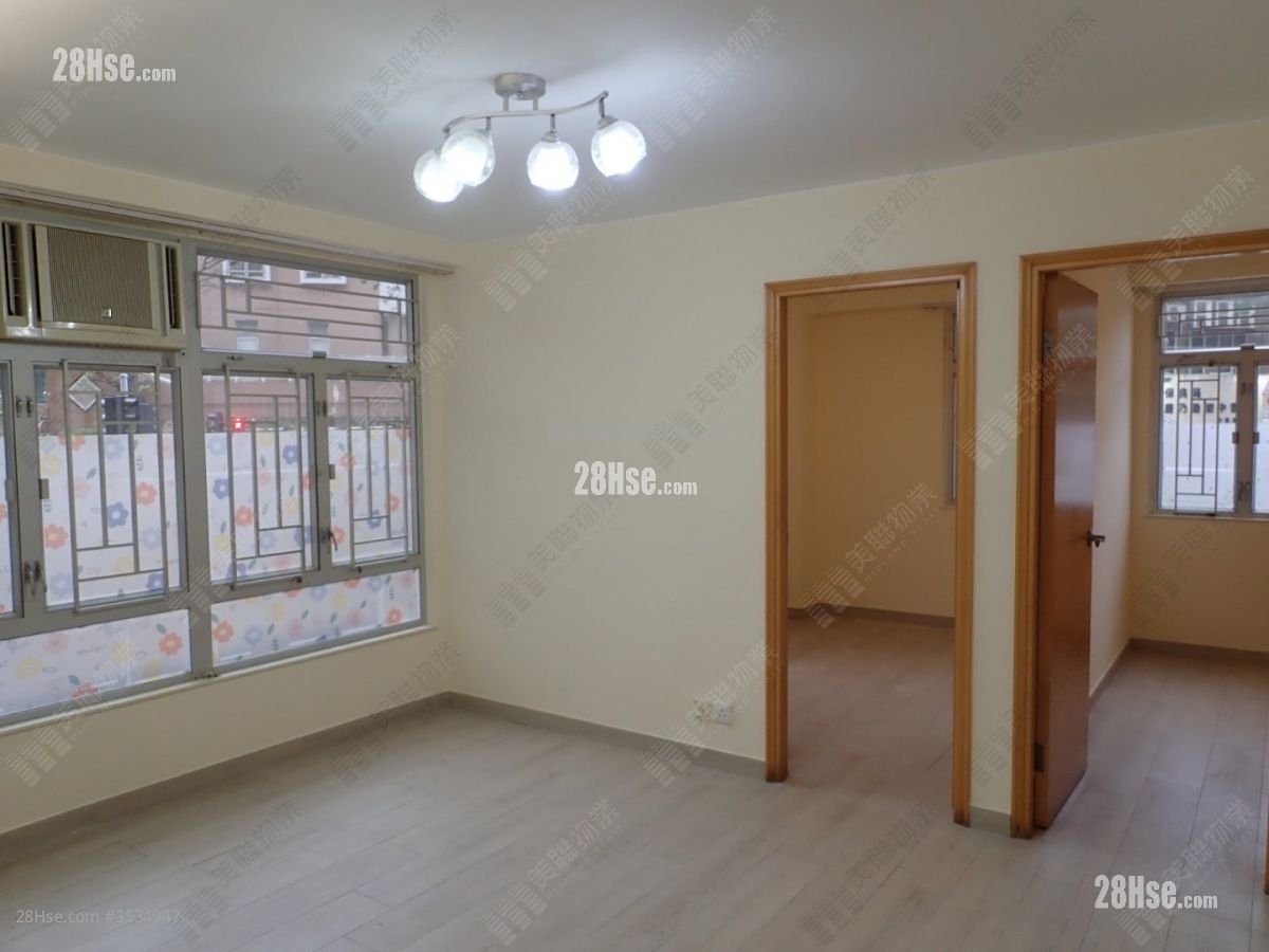 Mei Foo Sun Chuen Sell 3 Bedrooms 662 ft²