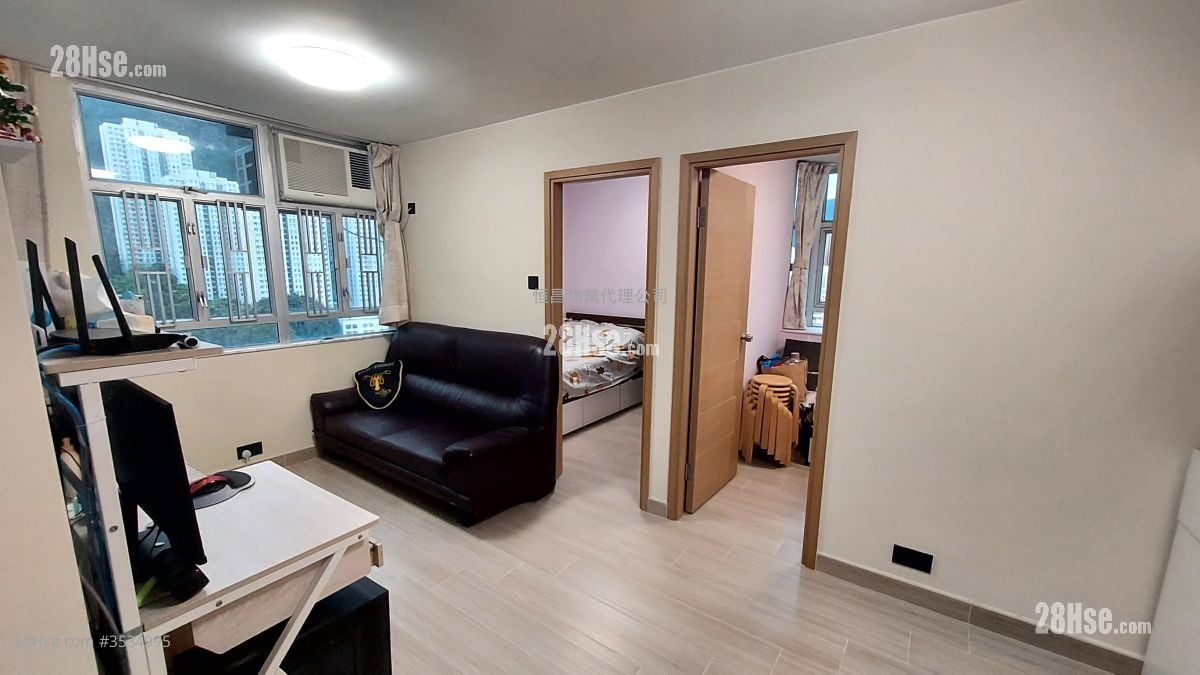 Tin Ma Court Sell 2 Bedrooms 415 ft²