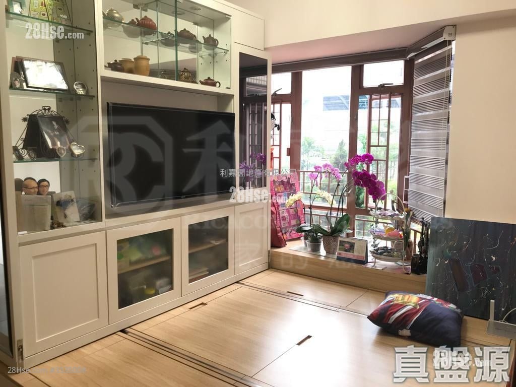 Sunshine City Sell 2 Bedrooms 465 ft²