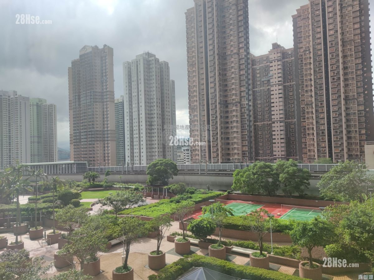 Sunshine City Sell 2 Bedrooms 338 ft²