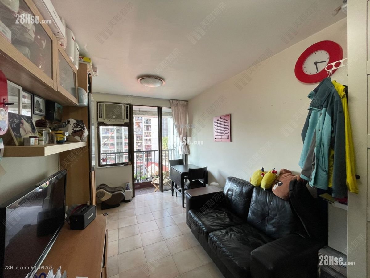 Clague Garden Estate Sell 1 Bedroom , 1 Bathroom 363 ft²