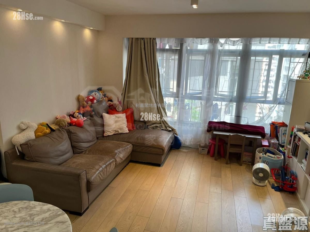 Tanner Garden Sell 3 Bedrooms , 2 Bathrooms 674 ft²