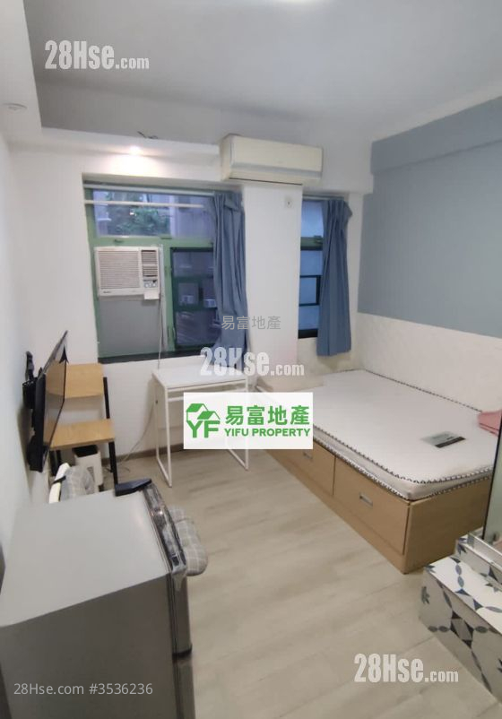 Companion Court Rental Studio , 1 Bathroom 160 ft²
