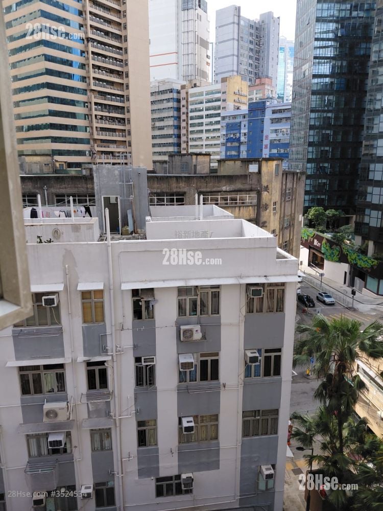 Kam Heng Building Sell 3 Bedrooms , 1 Bathroom 420 ft²