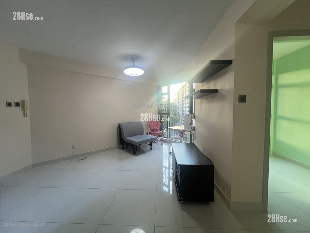 Horae Place Rental 3 Bedrooms , 1 Bathroom 479 ft²
