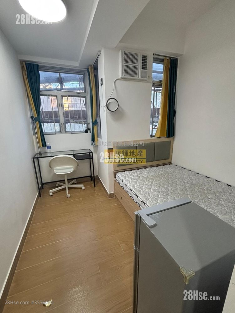 Windsor Mansion Rental Studio , 1 Bathroom 180 ft²