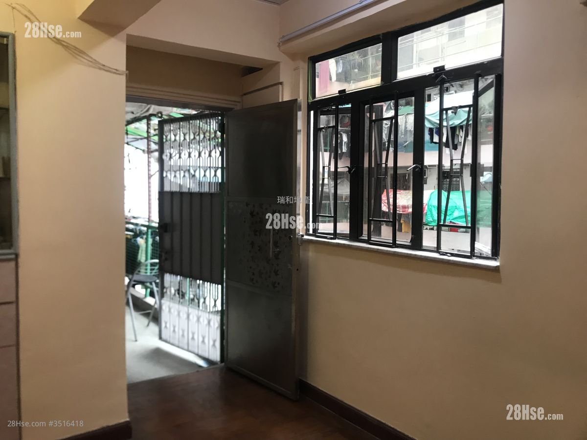 Wan Hon Mansion Rental 2 Bedrooms , 1 Bathroom 360 ft²