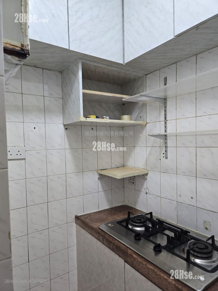 Lun Fung Court Rental 2 Bedrooms , 1 Bathroom 369 ft²