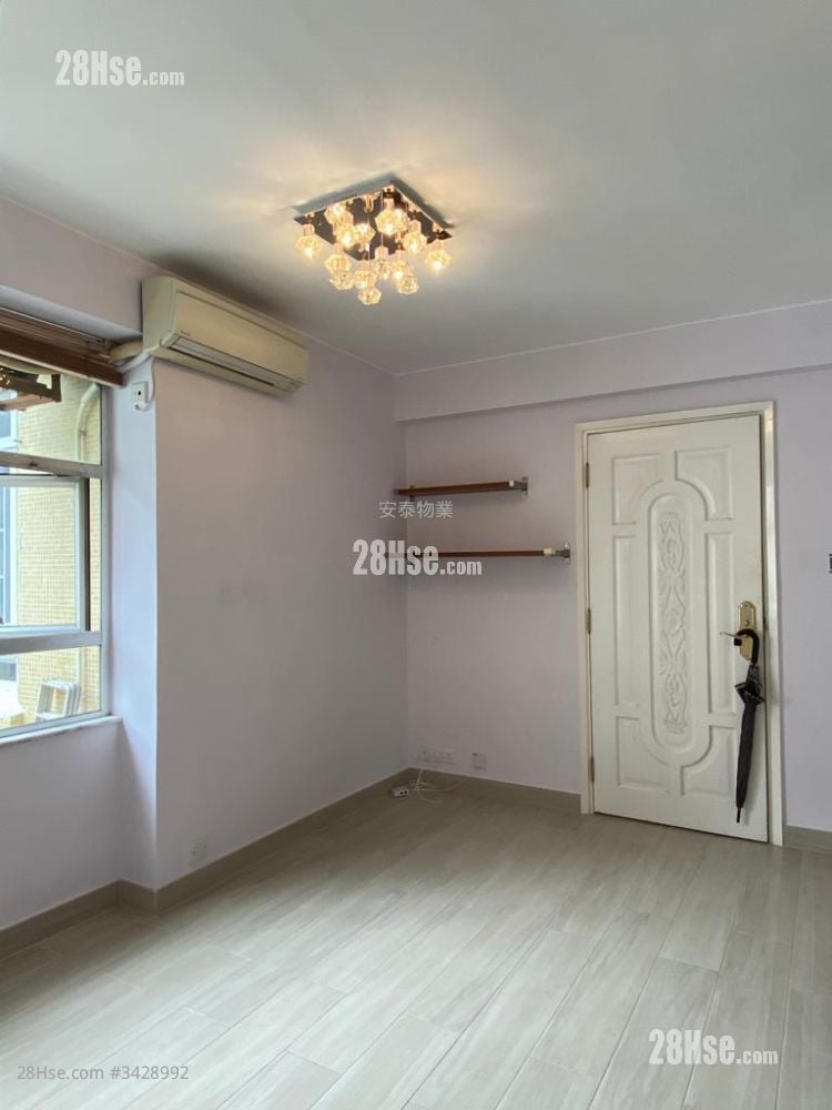 Sham Tsung Court Rental 2 Bedrooms , 1 Bathroom 340 ft²