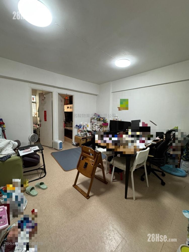 Yip Ning Building Rental 2 Bedrooms , 1 Bathroom 455 ft²
