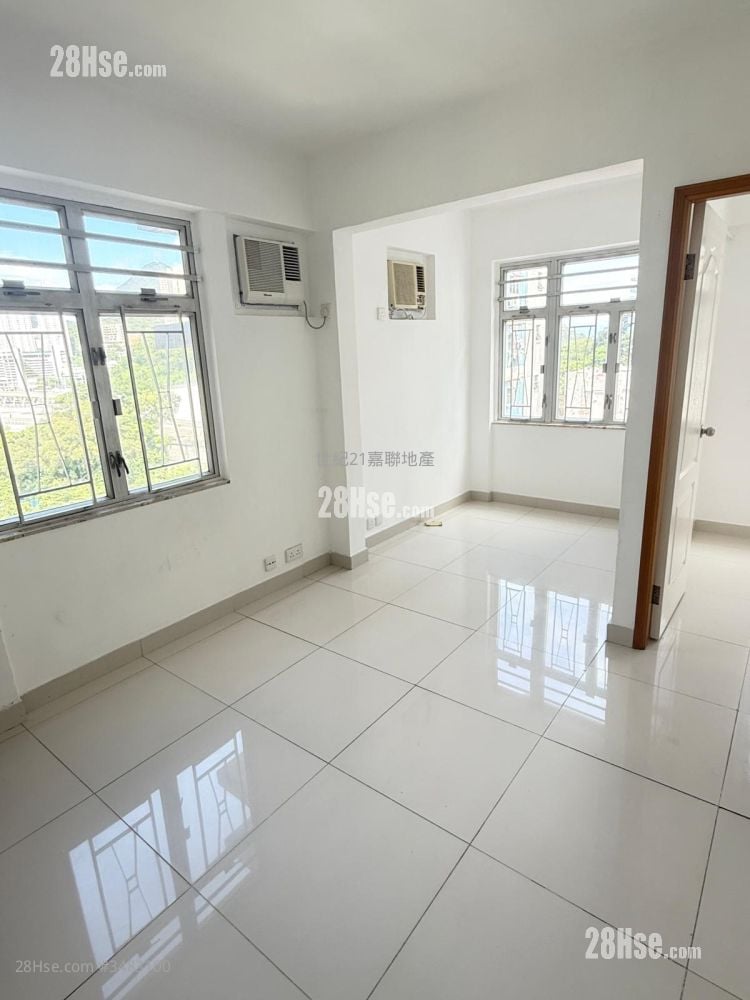 Toho Court Sell 2 Bedrooms , 1 Bathroom 313 ft²
