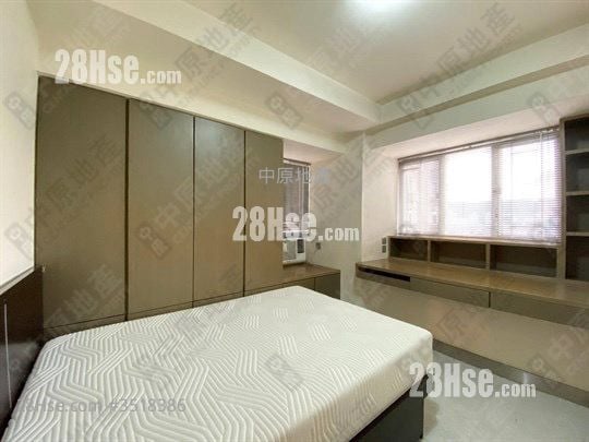 Hilton Plaza Rental 2 Bedrooms , 1 Bathroom 412 ft²