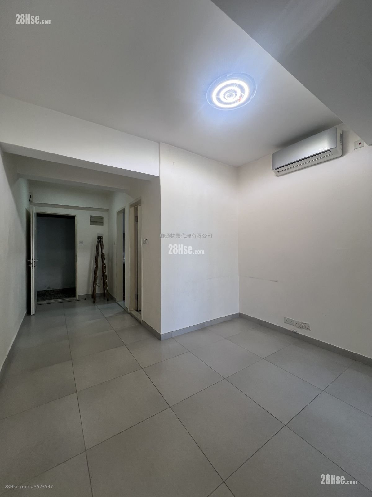 Tam Kung Mansion Rental 3 Bedrooms , 1 Bathroom 443 ft²