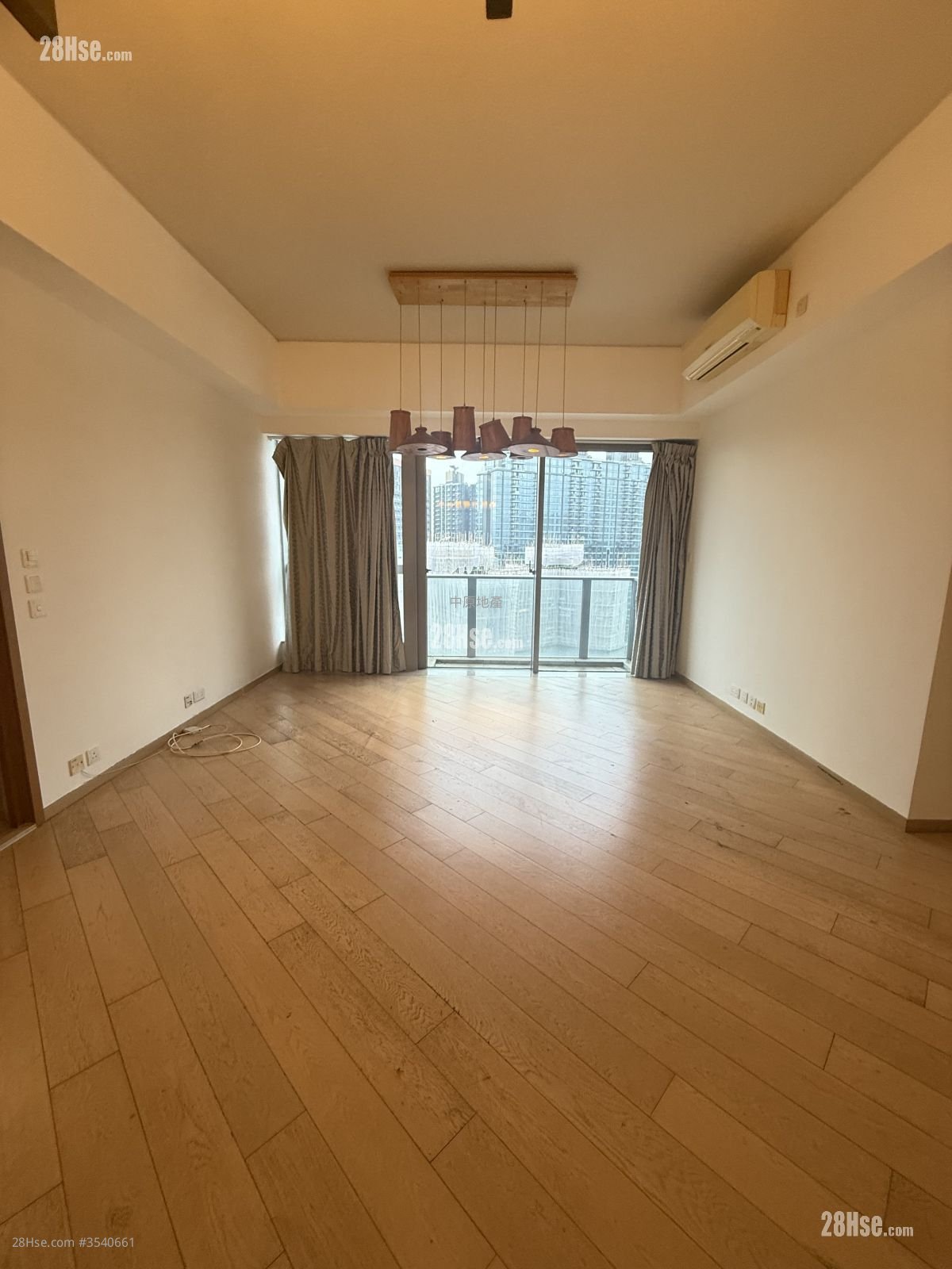 Chatham Gate Sell 4 Bedrooms 1,262 ft²