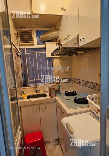 Po Fuk Building Rental 1 Bedroom , 1 Bathroom 266 ft²