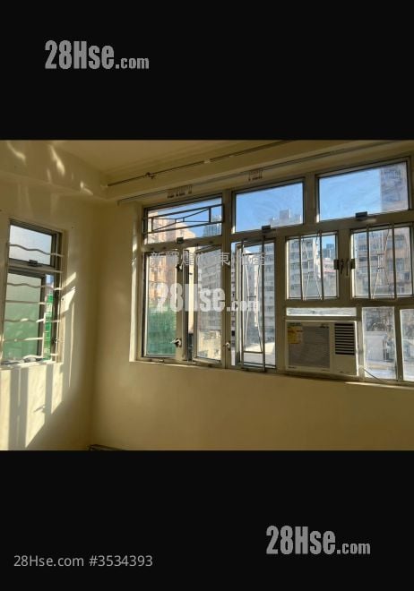 大南街68號 租盤 220 平方呎