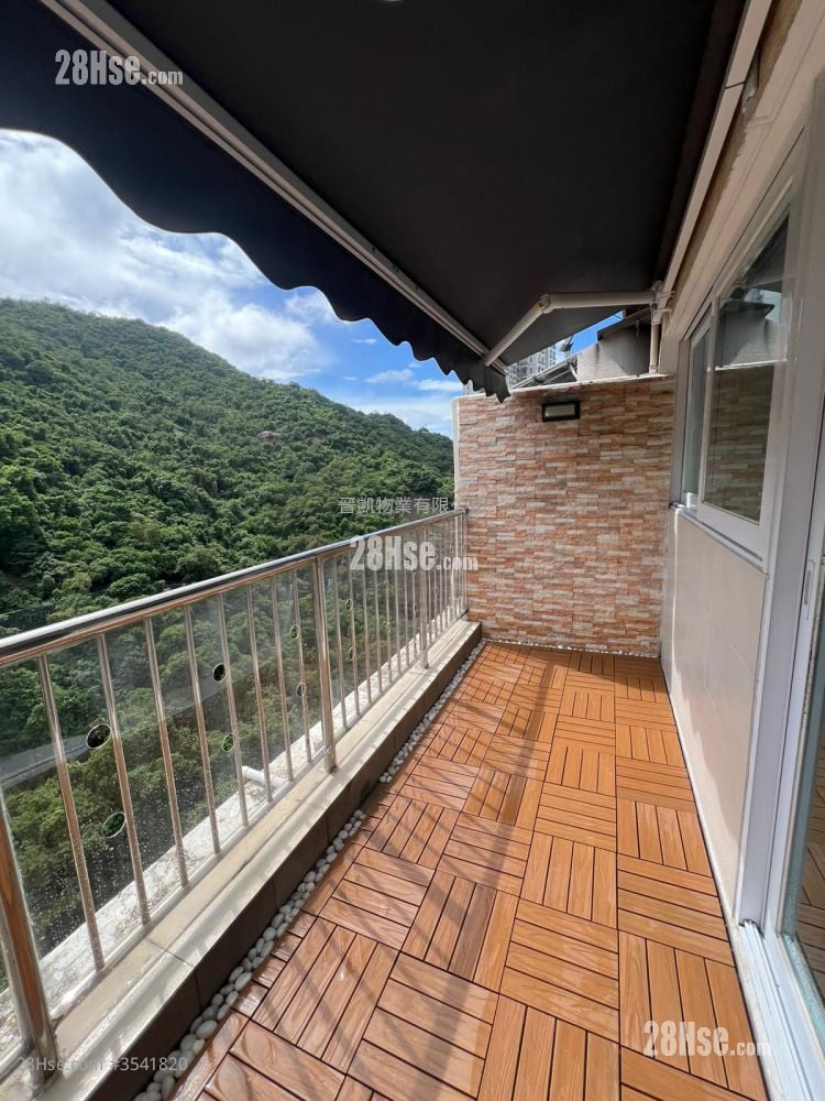 Chung Hing Mansion Sell Studio , 1 Bathroom 225 ft²
