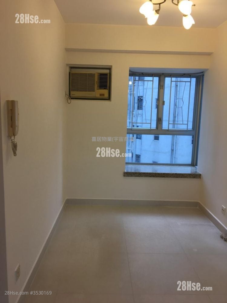 Peaceful Mansion Rental 2 Bedrooms , 1 Bathroom 340 ft²