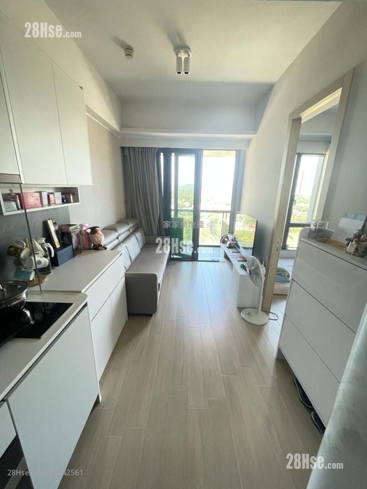 One Innovale Rental 2 Bedrooms , 1 Bathroom 316 ft²