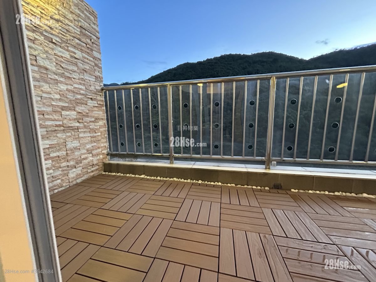 中興大廈 售盤 1 浴室 225 平方呎