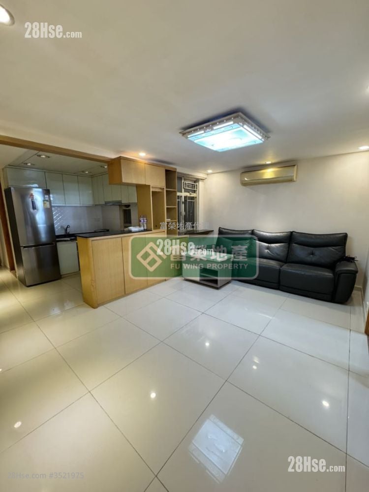 Kin Sun Building Rental 2 Bedrooms , 1 Bathroom 504 ft²