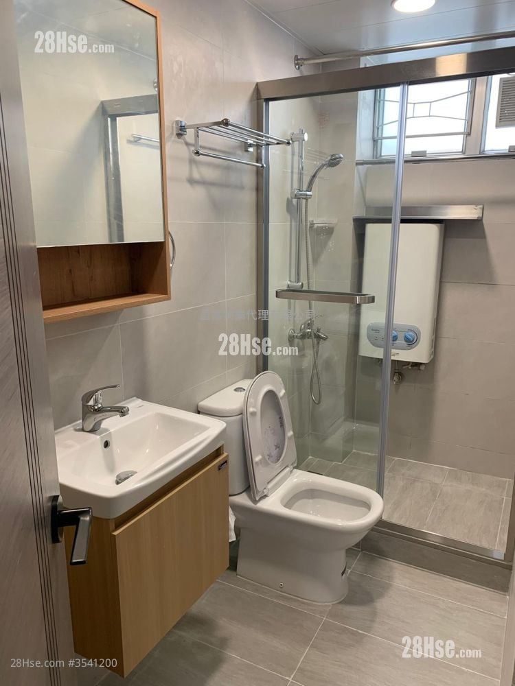 Tung Sing Court Rental 1 Bedroom , 1 Bathroom 399 ft²