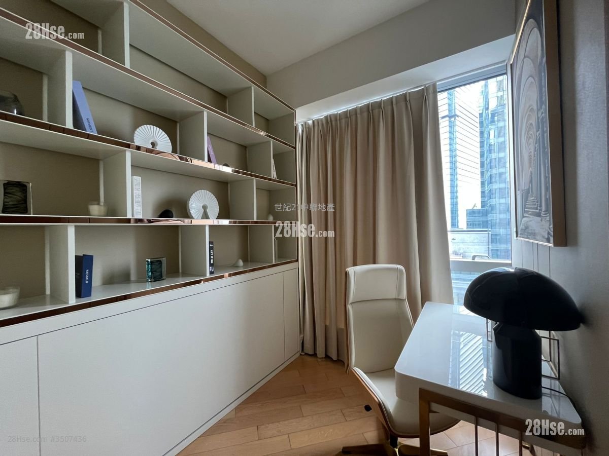 The Cullinan Rental 3 Bedrooms , 2 Bathrooms 933 ft²