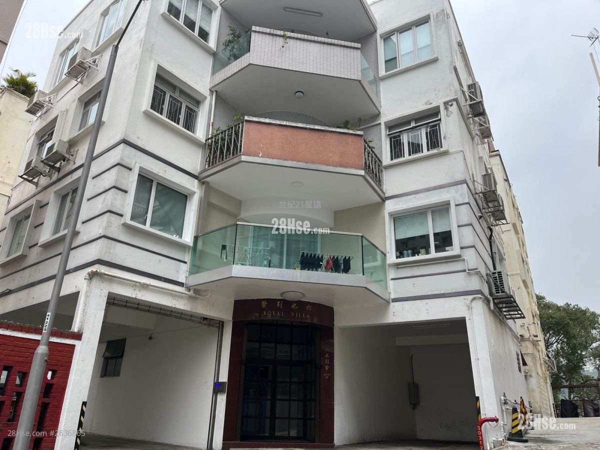 Royal Villa Sell 1,332 ft²