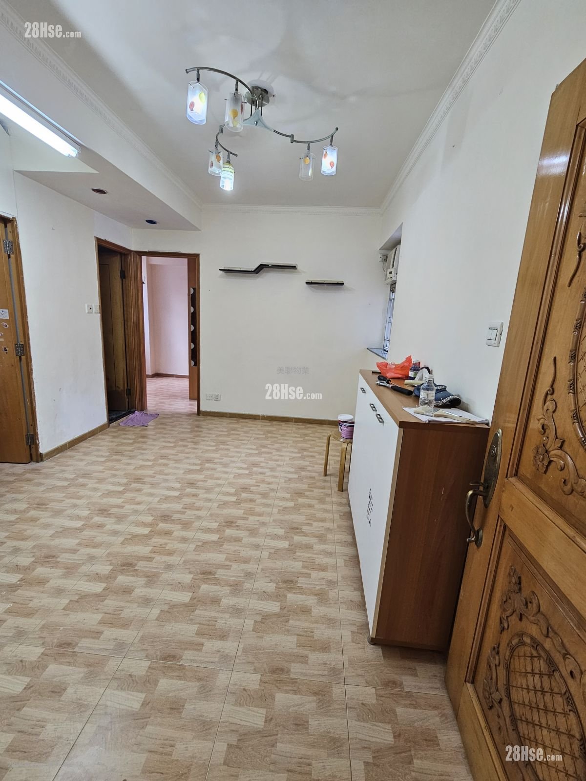 Kam Heng Building Rental 2 Bedrooms , 1 Bathroom 406 ft²