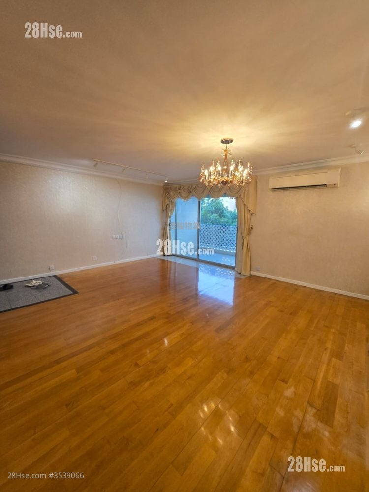 Albion Gardens Rental 4 Bedrooms , 3 Bathrooms 1,933 ft²