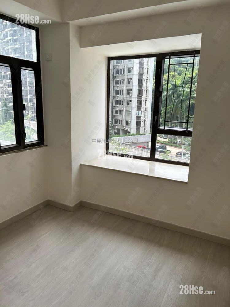 Belair Gardens Sell 2 Bedrooms 465 ft²