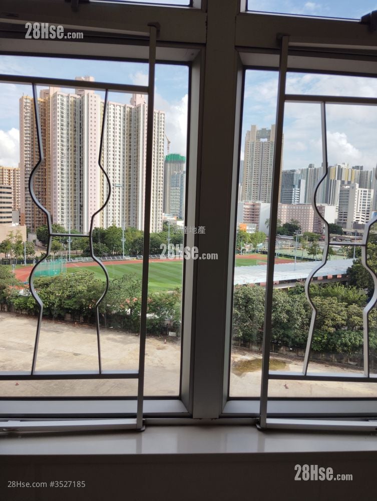 Hung Cheong Factory Building Rental 1 Bathroom 100 ft²